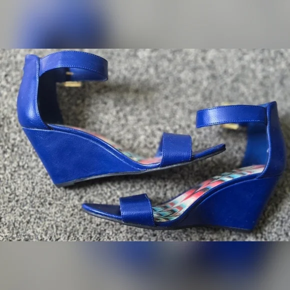 American Eagle Blue Wedge Pump Heel Ankle Strap Peep Toe Woman's Size 7.5 - Picture 7 of 15
